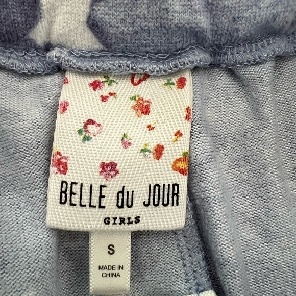 🟢 3 for $15. Girls Belle du Jour pajama top and bottom set- SZ Small - Picture 13 of 15